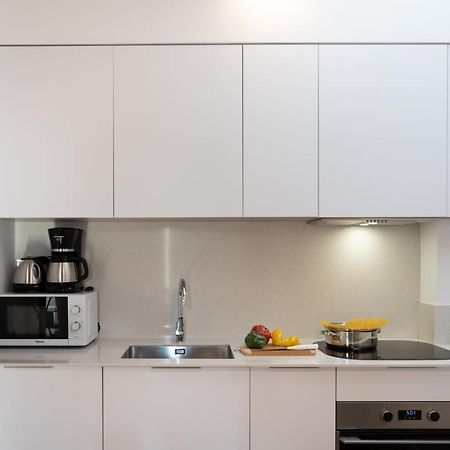 Feelathome Stadium Apartments L'Hospitalet de Llobregat Ngoại thất bức ảnh