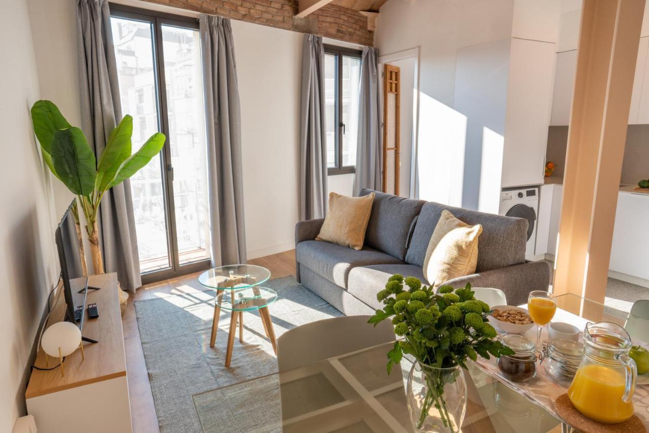 Feelathome Stadium Apartments L'Hospitalet de Llobregat Ngoại thất bức ảnh