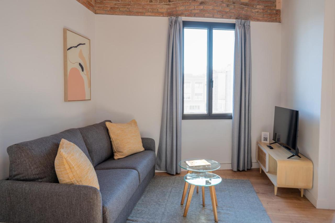 Feelathome Stadium Apartments L'Hospitalet de Llobregat Ngoại thất bức ảnh