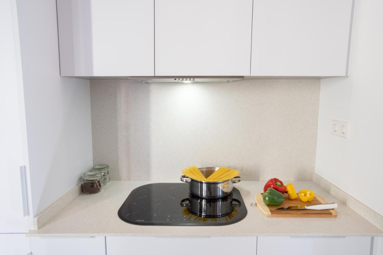 Feelathome Stadium Apartments L'Hospitalet de Llobregat Ngoại thất bức ảnh