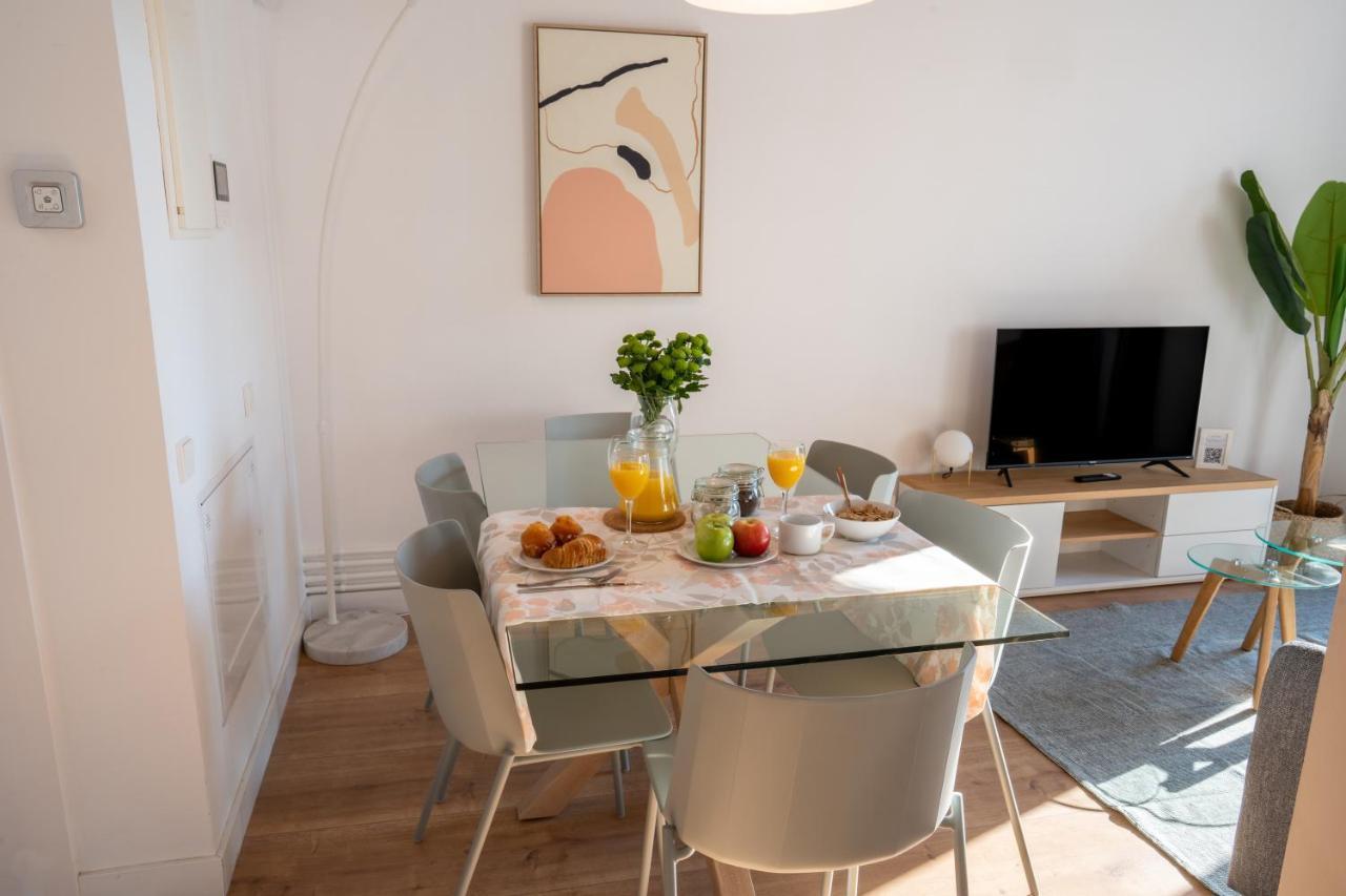 Feelathome Stadium Apartments L'Hospitalet de Llobregat Ngoại thất bức ảnh