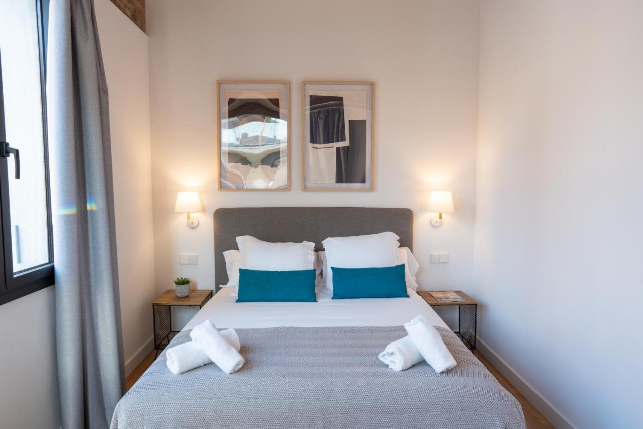 Feelathome Stadium Apartments L'Hospitalet de Llobregat Ngoại thất bức ảnh